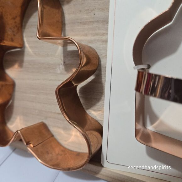 (3) COPPER COOKIE CUTTERS  GINGERBREAD MAN Pumpkin Cupcake USED - Picture 2 of 6